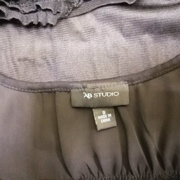 Black ruffle tank stop sheer shoulder - Picture 3 of 3